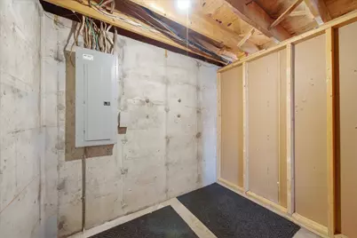 9561  Maple Tree Rd, Farmington, WI 53040 - Photo 23