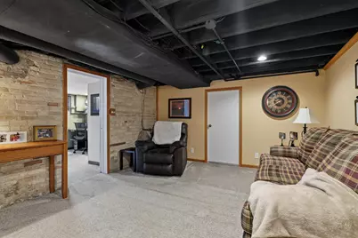 1726  27th St, Two Rivers, WI 54241 - Photo 29