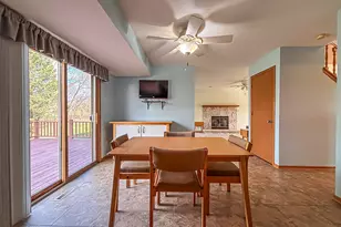 5900 Randal Ln, Racine, WI 53402 - Photo 9