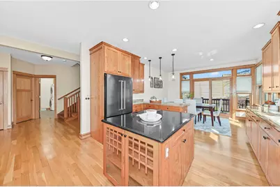 2132 N 113th St, Wauwatosa, WI 53226 - Photo 7