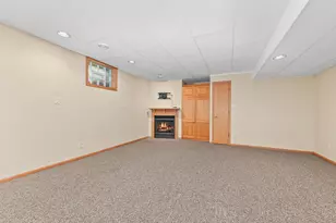 2132 N 113th St, Wauwatosa, WI 53226 - Photo 27