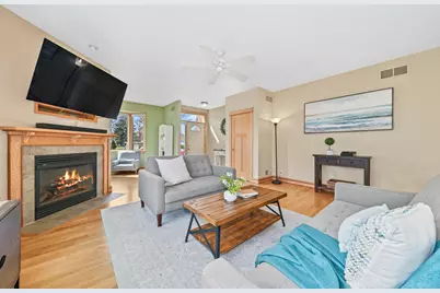 2132 N 113th St, Wauwatosa, WI 53226 - Photo 3