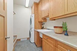 2132 N 113th St, Wauwatosa, WI 53226 - Photo 19