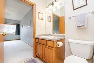 W197N17110 Stonewall Dr, Jackson, WI 53037 - Photo 31