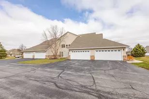 W197N17110 Stonewall Dr, Jackson, WI 53037 - Photo 43