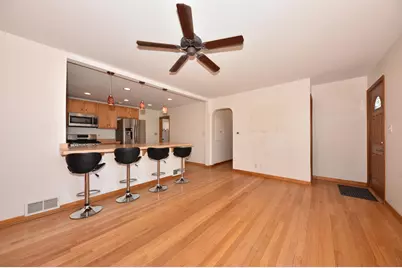 1432  Chestnut St, South Milwaukee, WI 53172 - Photo 7