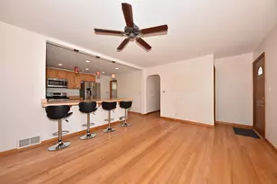 1432 Chestnut St, South Milwaukee, WI 53172 - Photo 7