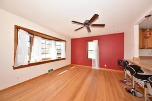 1432 Chestnut St, South Milwaukee, WI 53172 - Photo 5