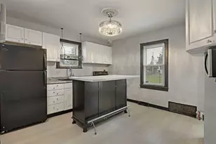 1706 Derby Ave, Racine, WI 53403 - Photo 7