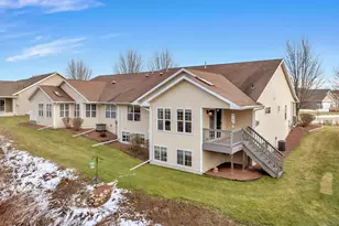 436 Maple Leaf Ct, Manitowoc, WI 54220 - Photo 31