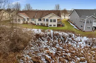 436 Maple Leaf Ct, Manitowoc, WI 54220 - Photo 35