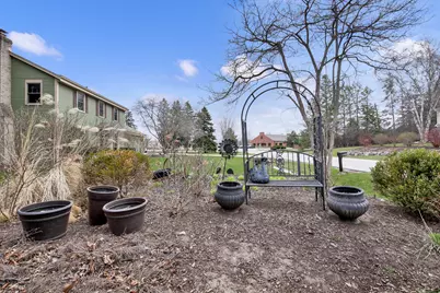 N55W15788  Lavender Lilac Ln, Menomonee Falls, WI 53051 - Photo 33