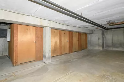 350  Park Hill Dr #E, Pewaukee, WI 53072 - Photo 21