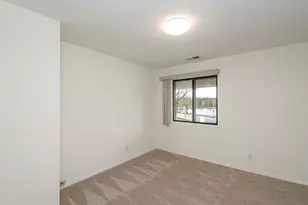 350 Park Hill Dr, Pewaukee, WI 53072 - Photo 17