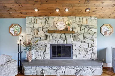 6241 S Whitnall Way, Hales Corners, WI 53130 - Photo 25