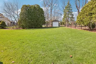 6241 S Whitnall Way, Hales Corners, WI 53130 - Photo 15