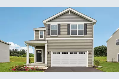 7102  Oakmont Rd, Racine, WI 53403 - Photo 1