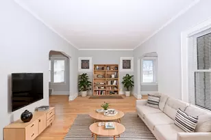 7702 W Lorraine Pl, Milwaukee, WI 53222 - Photo 3
