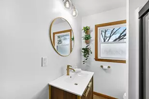 5410 W Peninsula Rd, Racine, WI 53185 - Photo 17