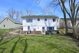5410 W Peninsula Rd, Racine, WI 53185 - Photo 27