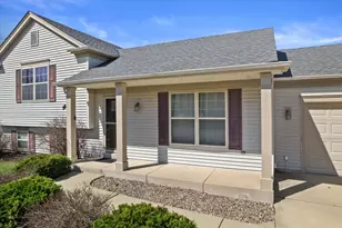 2521 Brittany Ln, East Troy, WI 53120 - Photo 5