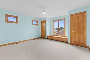 1218 5 Mile Rd, Racine, WI 53402 - Photo 33