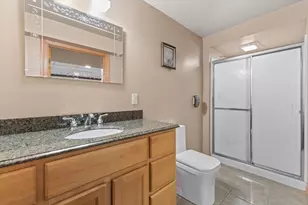 1218 5 Mile Rd, Racine, WI 53402 - Photo 41
