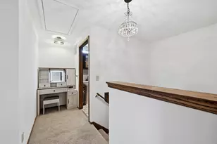 N76W14655 Fairfield Ct, Menomonee Falls, WI 53051 - Photo 15