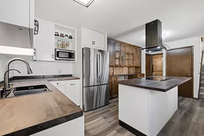 N76W14655  Fairfield Ct, Menomonee Falls, WI 53051 - Photo 11