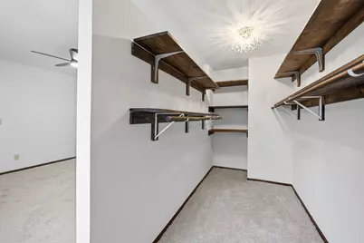 N76W14655  Fairfield Ct, Menomonee Falls, WI 53051 - Photo 19