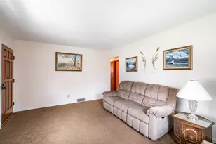 3006 S 66th St, Milwaukee, WI 53219 - Photo 11