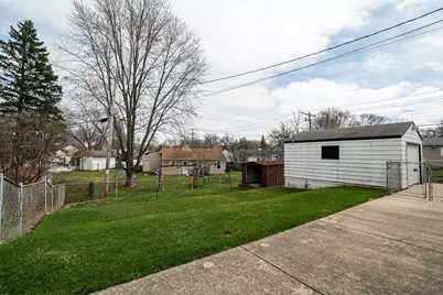 3006 S 66th St, Milwaukee, WI 53219 - Photo 33