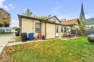 1427 Erie St, Racine, WI 53402 - Photo 17