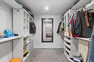 4930 S 28th St, Greenfield, WI 53221 - Photo 25