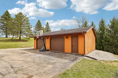 N8863  Jefferson Rd, Watertown, WI 53094 - Photo 5