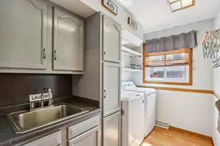 N8863 Jefferson Rd, Watertown, WI 53094 - Photo 17