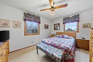 424 E Norport Dr, Port Washington, WI 53074 - Photo 17