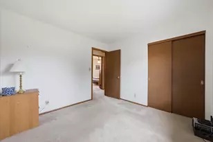 424 E Norport Dr, Port Washington, WI 53074 - Photo 25