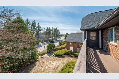 8900 N Park Plaza Ct #211, Brown Deer, WI 53223 - Photo 19