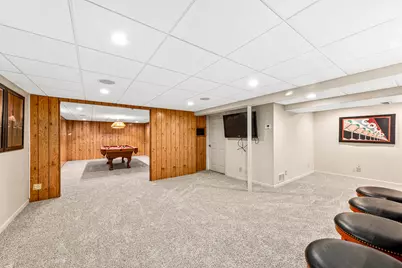 10500 S Jessica Dr, Oak Creek, WI 53154 - Photo 23