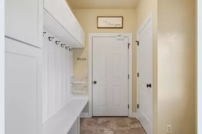 4609  Alyssa Ln, Sheboygan, WI 53083 - Photo 11