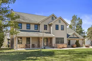 8513 S 47th St, Franklin, WI 53132 - Photo 1