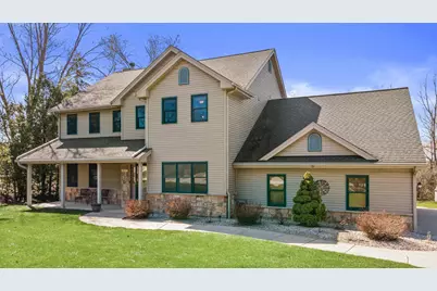 8513 S 47th St, Franklin, WI 53132 - Photo 5