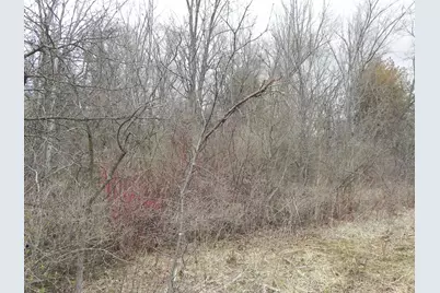 18180 W Dale Dr, New Berlin, WI 53146 - Photo 1