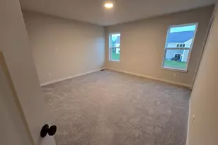 1517 Patton Dr, Hartford, WI 53027 - Photo 11