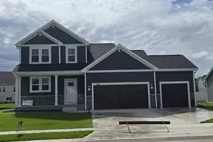 1517 Patton Dr, Hartford, WI 53027 - Photo 1