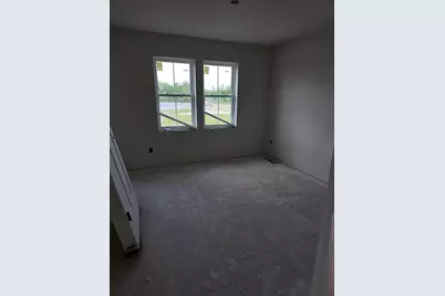 1517  Patton Dr, Hartford, WI 53027 - Photo 5
