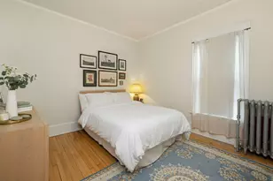 2718 E Kenwood Blvd, Milwaukee, WI 53211 - Photo 13