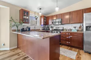 5315 66th Pl, Kenosha, WI 53142 - Photo 7