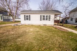 244 Williams St, Randolph, WI 53956 - Photo 1